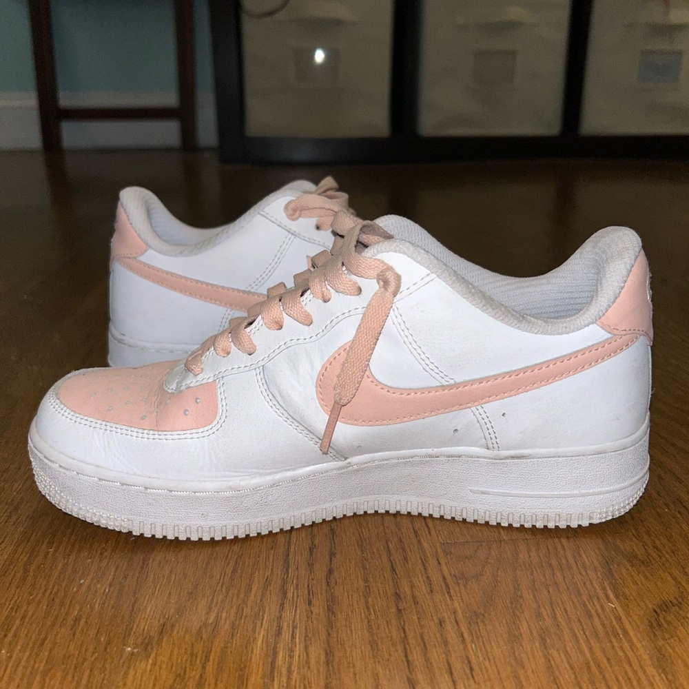 Women’s Nike Air Force 1
